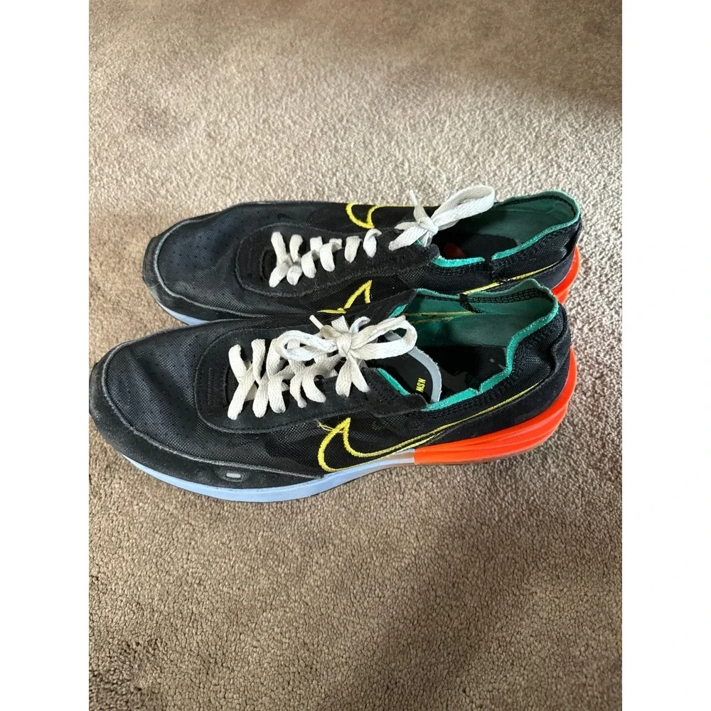 Nike‎ Waffle Peace and Unity Sneakers